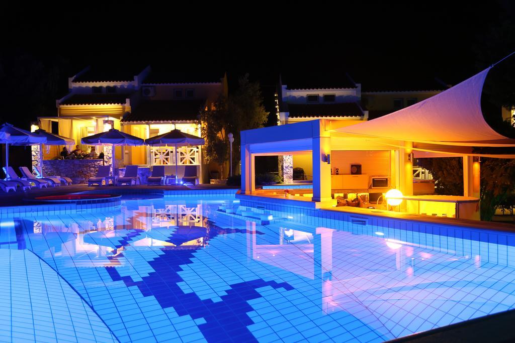 Aparthotel Sea Sun Plomari Esterno foto