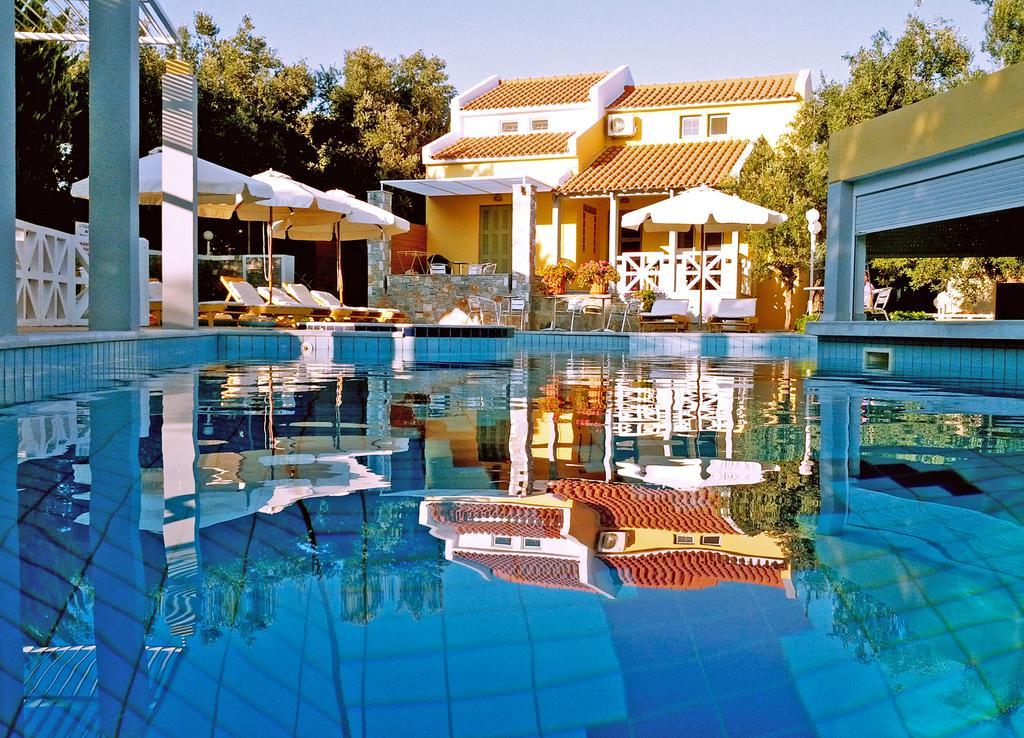 Aparthotel Sea Sun Plomari Esterno foto