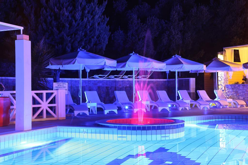 Aparthotel Sea Sun Plomari Esterno foto