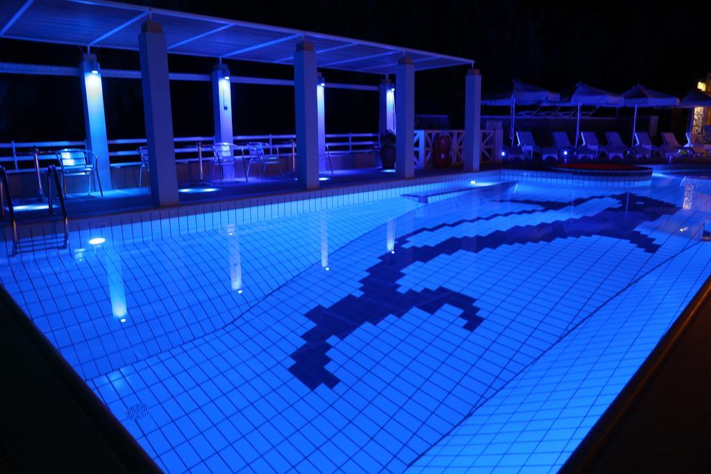 Aparthotel Sea Sun Plomari Esterno foto