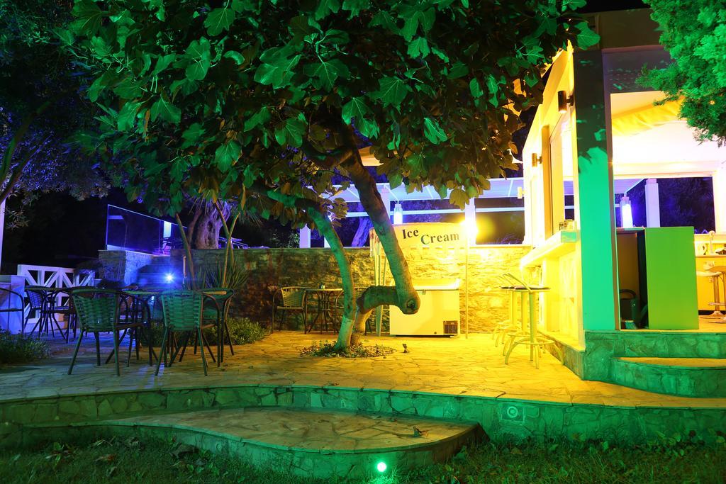 Aparthotel Sea Sun Plomari Esterno foto