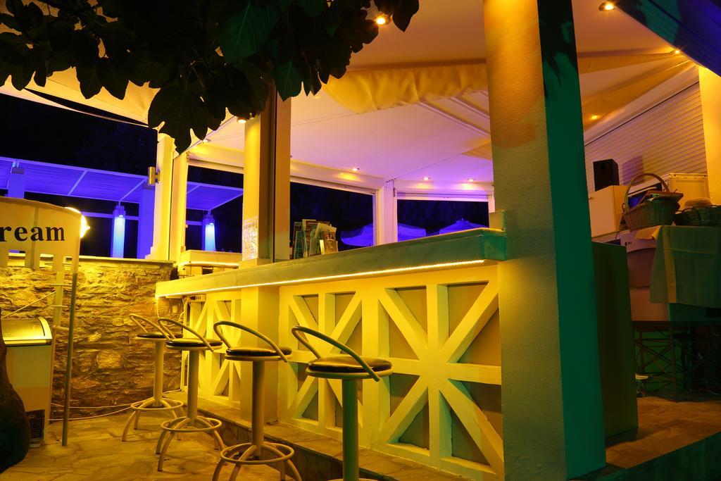Aparthotel Sea Sun Plomari Esterno foto