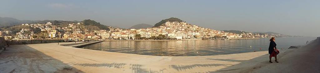 Aparthotel Sea Sun Plomari Esterno foto